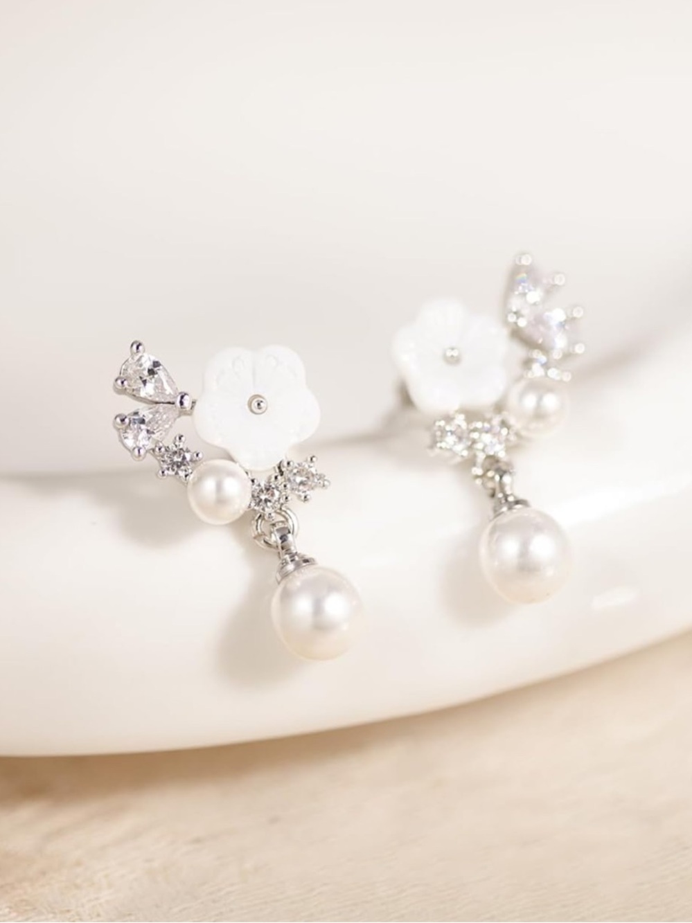 Elegant 925 Sterling Silver White Pearl Floral Drop Earrings